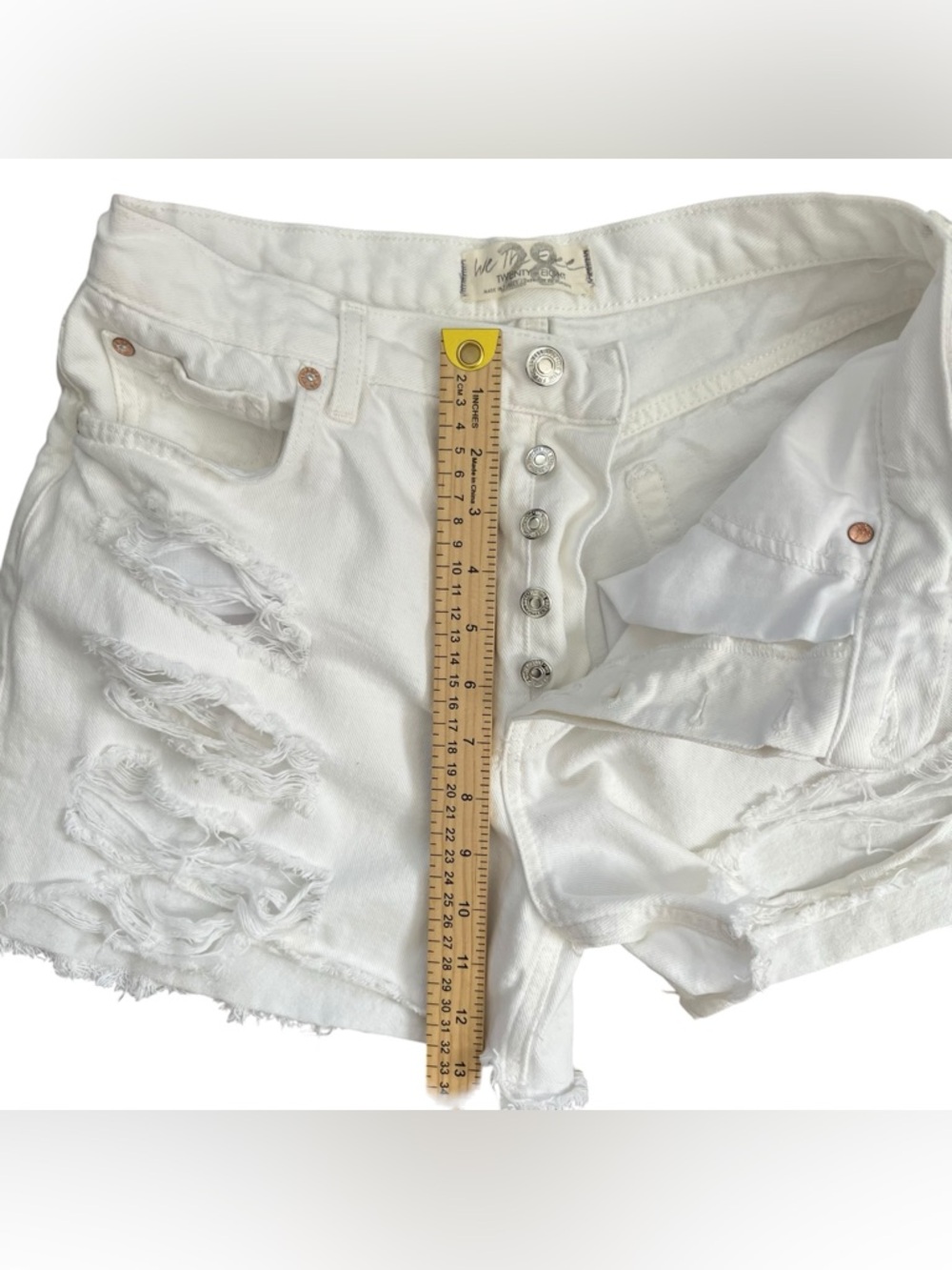 Free People We The Free White Denim Cutoff Shorts Distressed Raw Hem Sz 28 - Picture 7 of 10